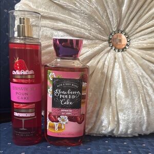 Bath & Body Works Strawberry Pound Cake Shower Gel and Fragrance Mist Set